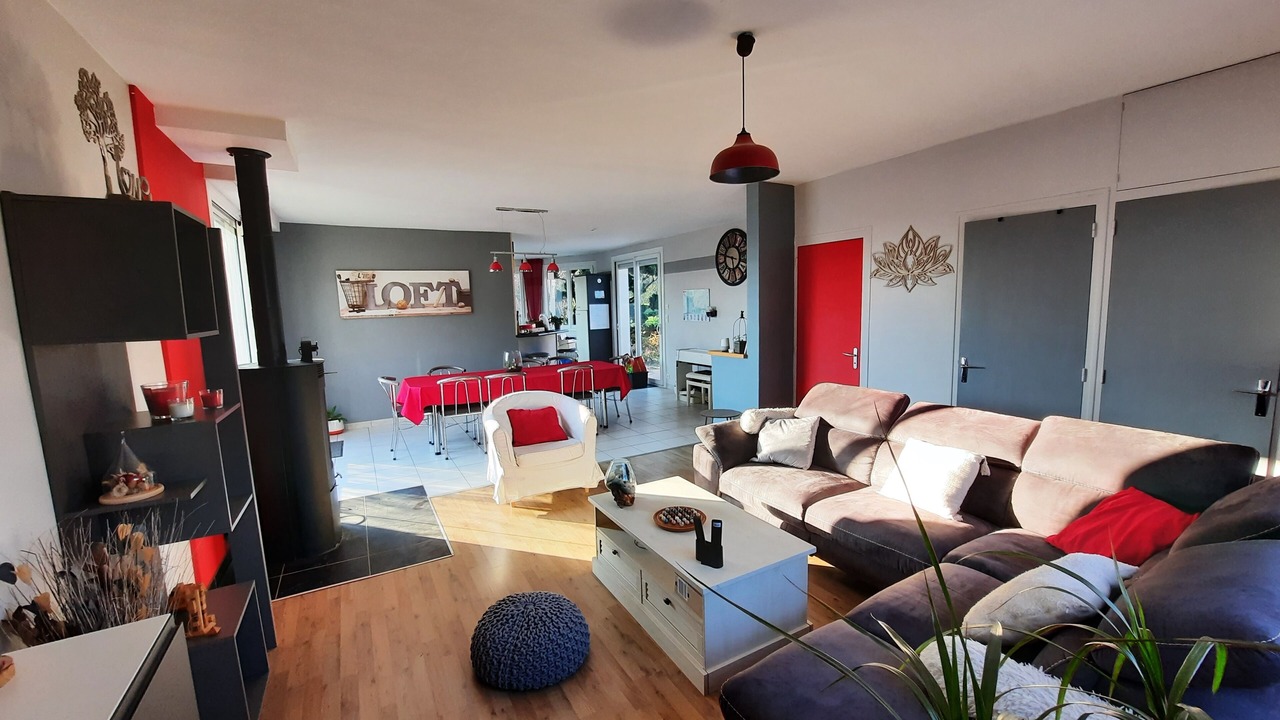 Photo of Livingroom in Saint-Maurice-le-Girard