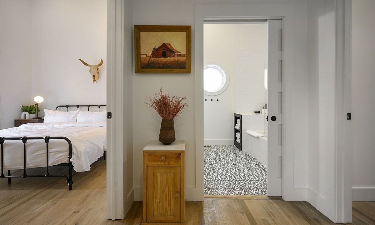 Photo of Bedroom in Broken Bow