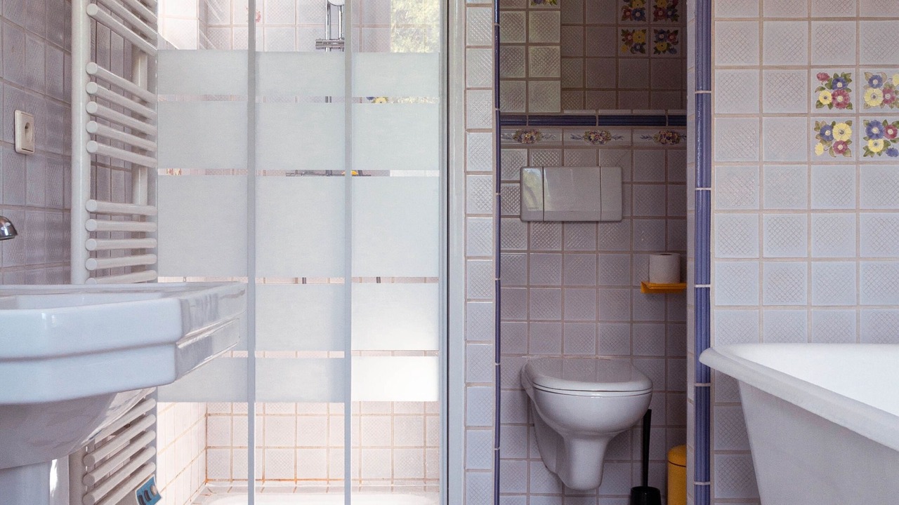 Photo of Bathroom in Grez-sur-Loing