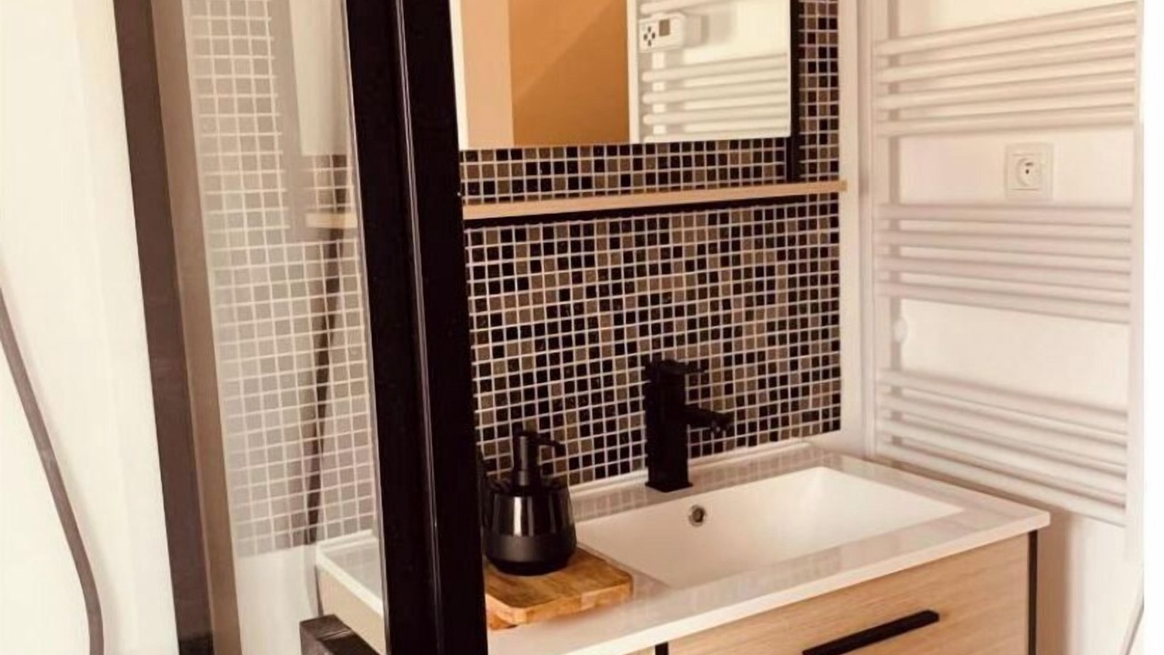 Photo of Bathroom in Saint-Omer