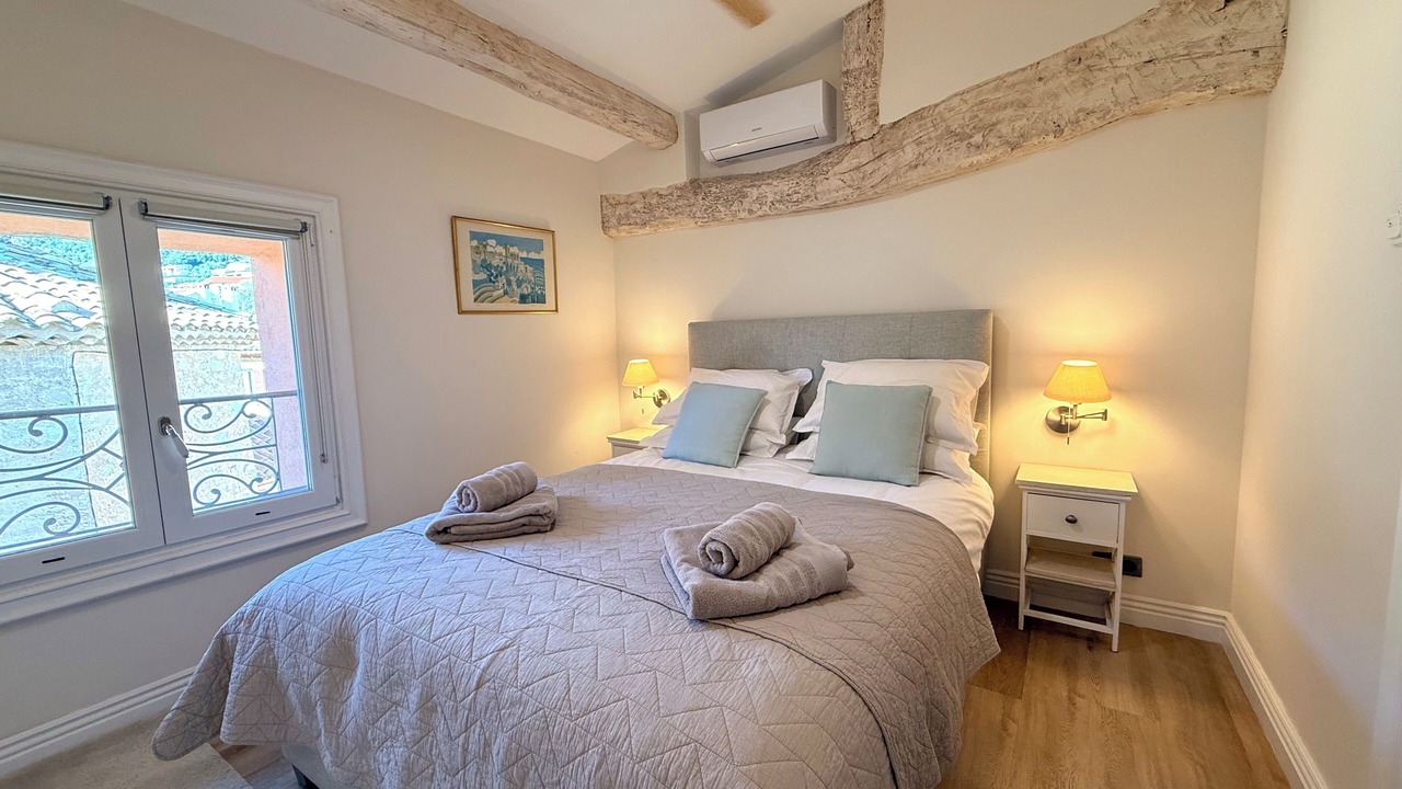 Photo of Bedroom in Tourrettes-sur-Loup