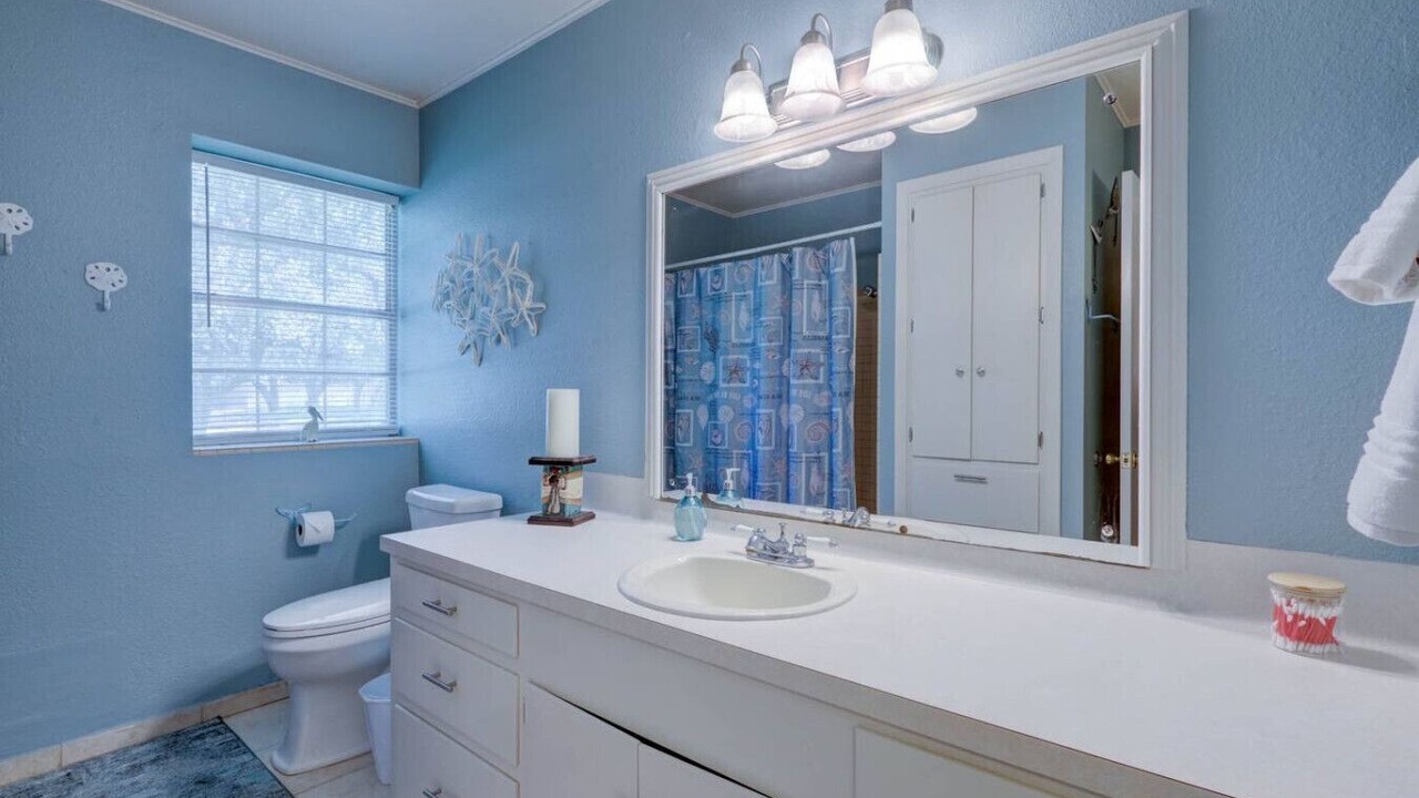 Photo of Bathroom in Ingleside