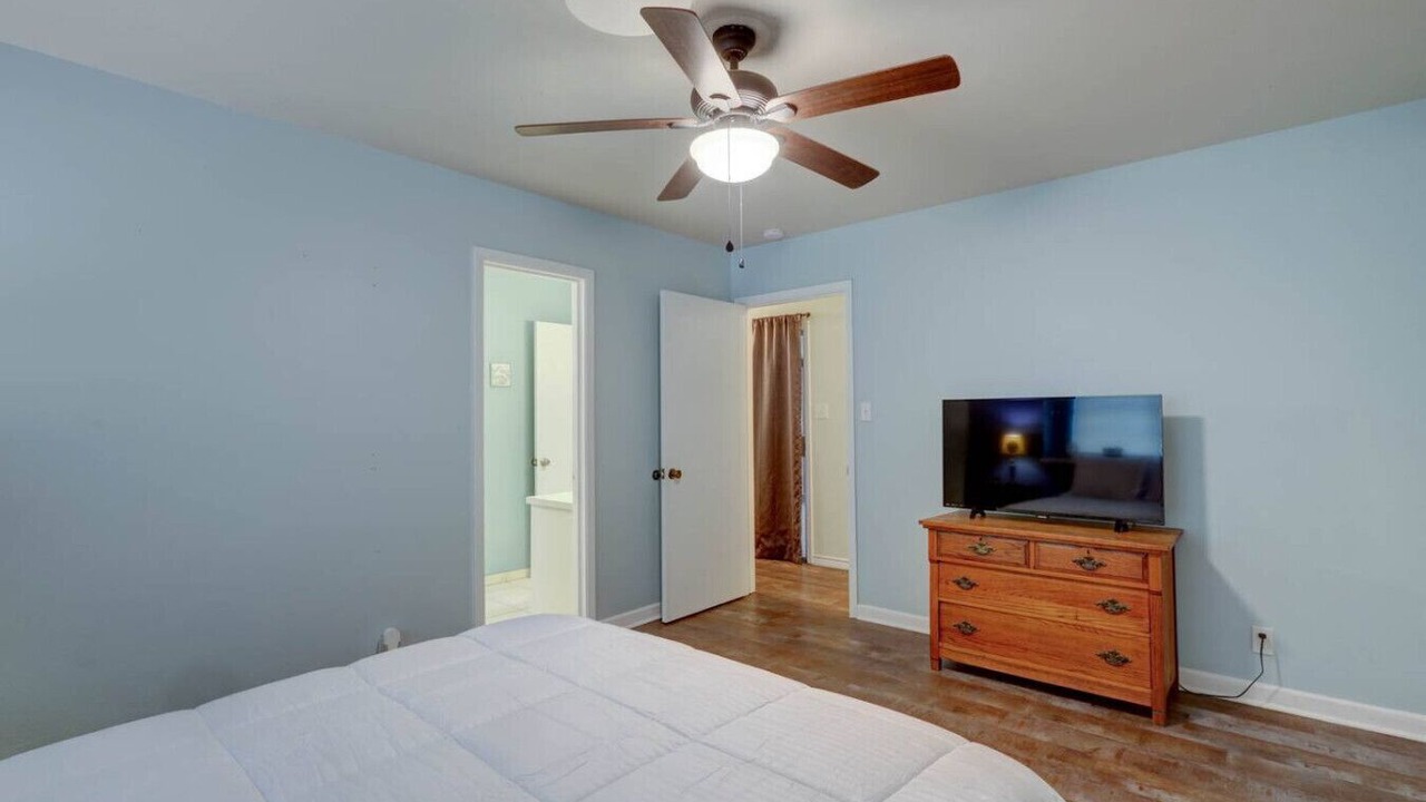 Photo of Bedroom in Ingleside
