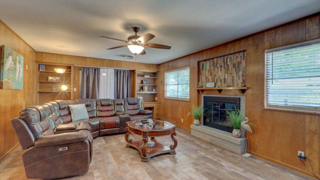 Photo of Livingroom in Ingleside