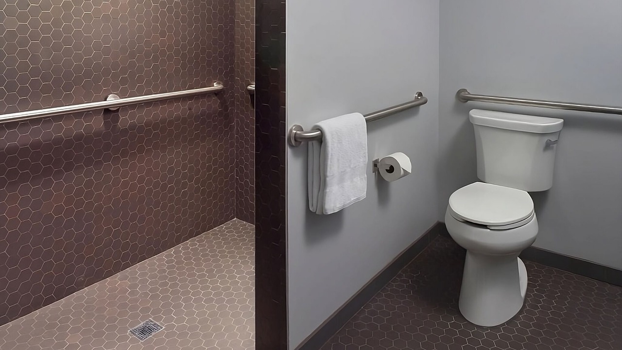 Photo of Bathroom in Stone Mountain