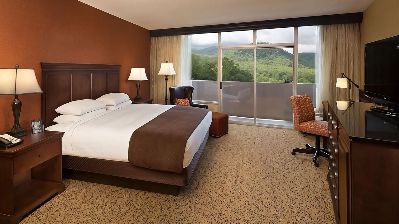 Photo of Others in Gatlinburg