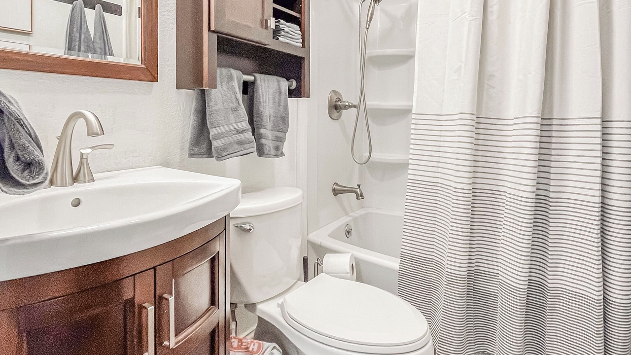 Photo of Bathroom in Sayles Blvd. Area
