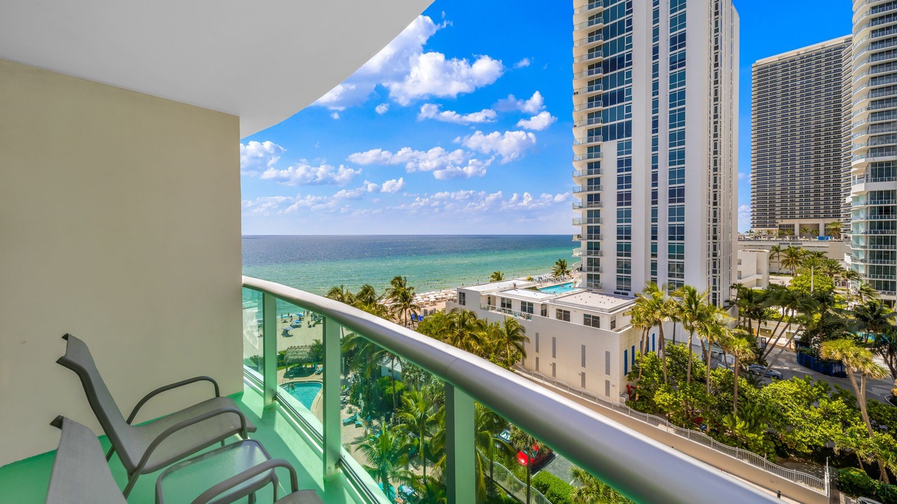 Photo of Outdoor in Hollywood South Central Beach