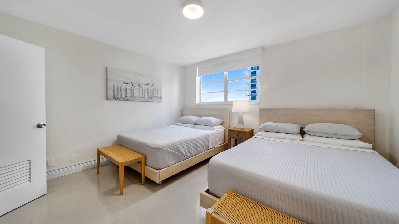 Photo of Bedroom in Hollywood South Central Beach