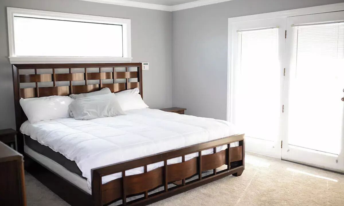 Photo of Bedroom in Warr Acres
