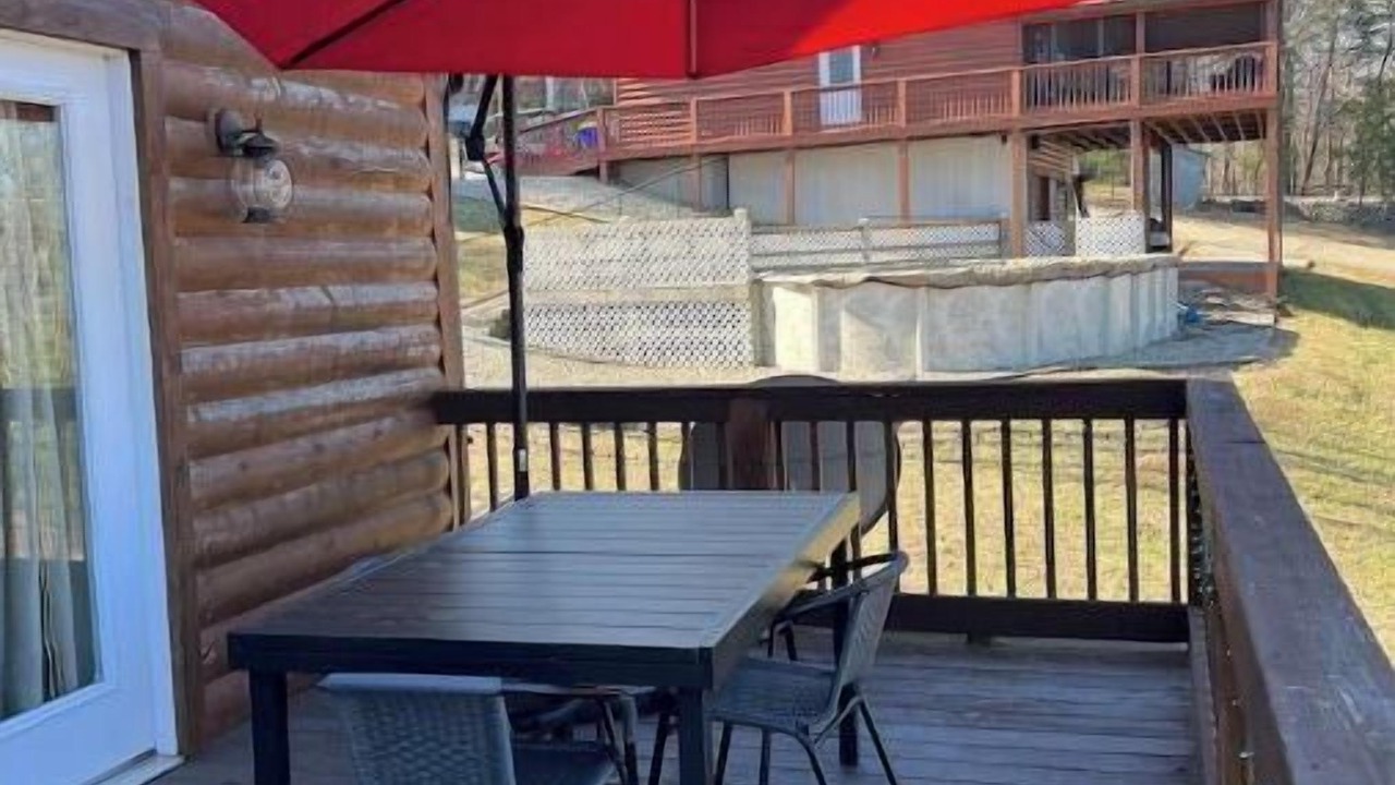 Photo of Outdoor in Clarkson