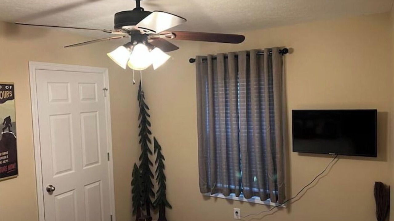 Photo of Bedroom in Clarkson