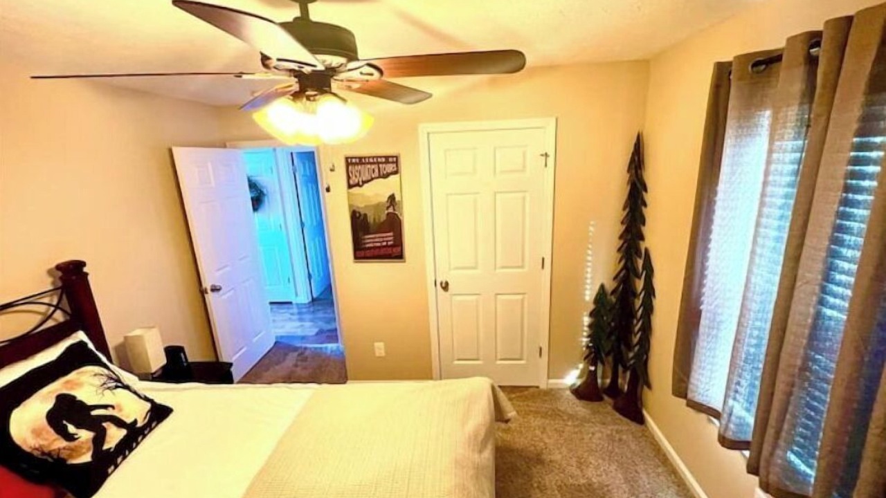 Photo of Bedroom in Clarkson