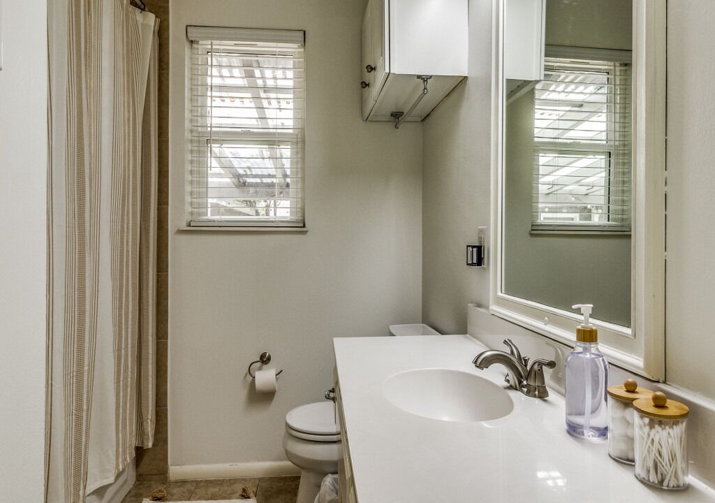Photo of Bathroom in Preston Hollow