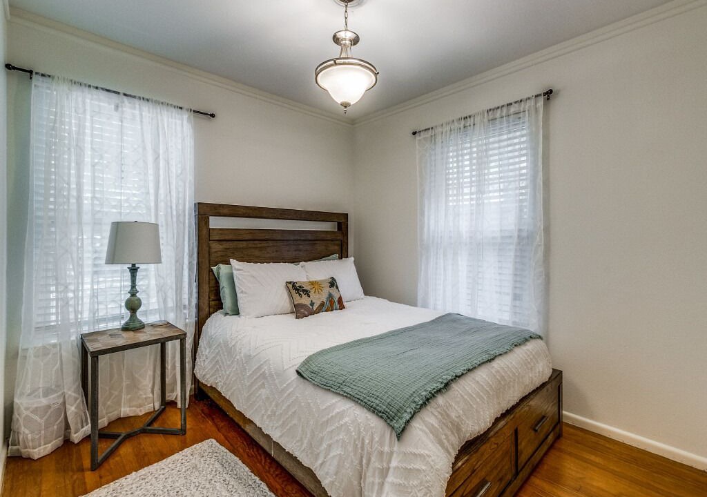 Photo of Bedroom in Preston Hollow