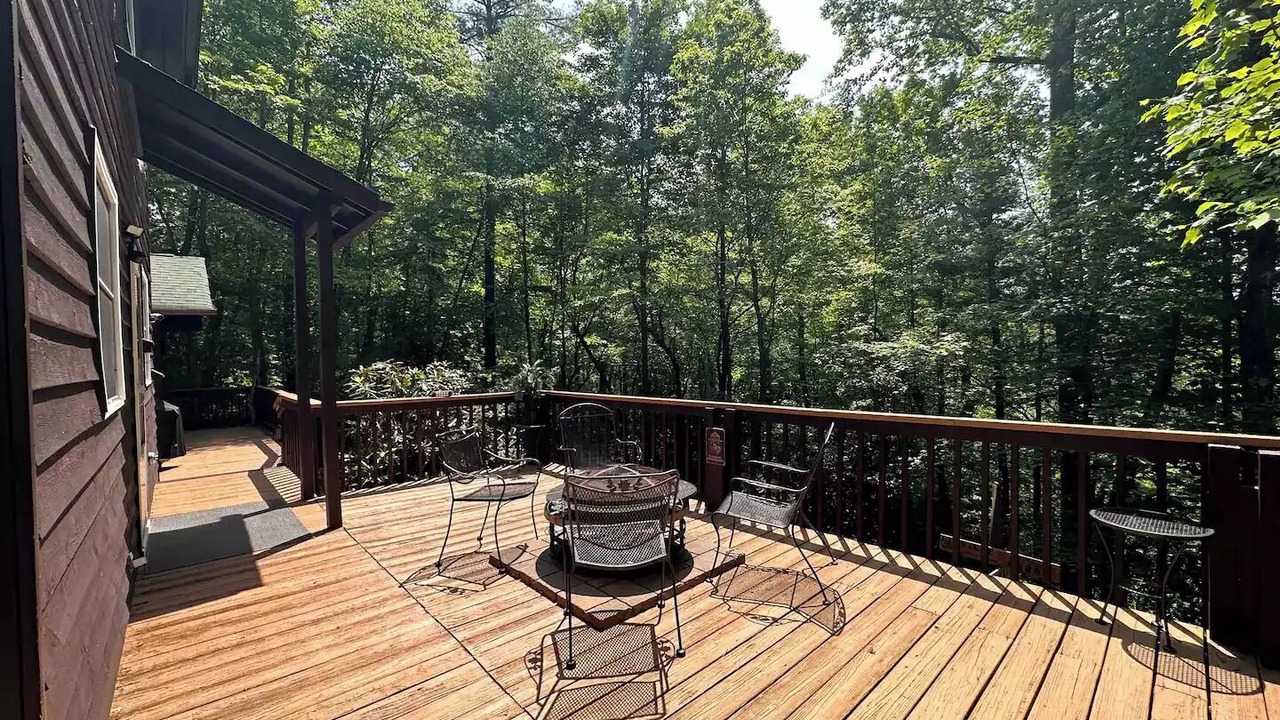 Photo of Patio Balcony in Linville Falls