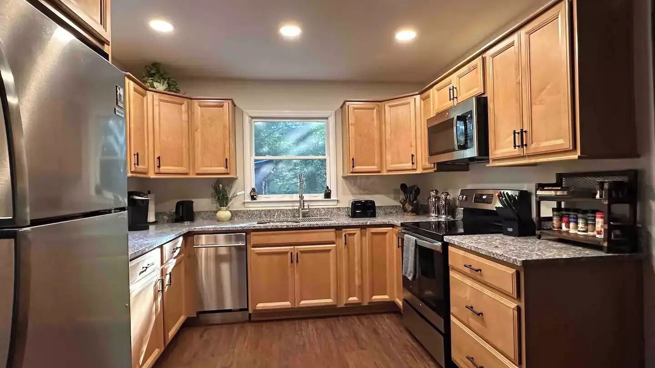 Photo of Kitchen in Linville Falls