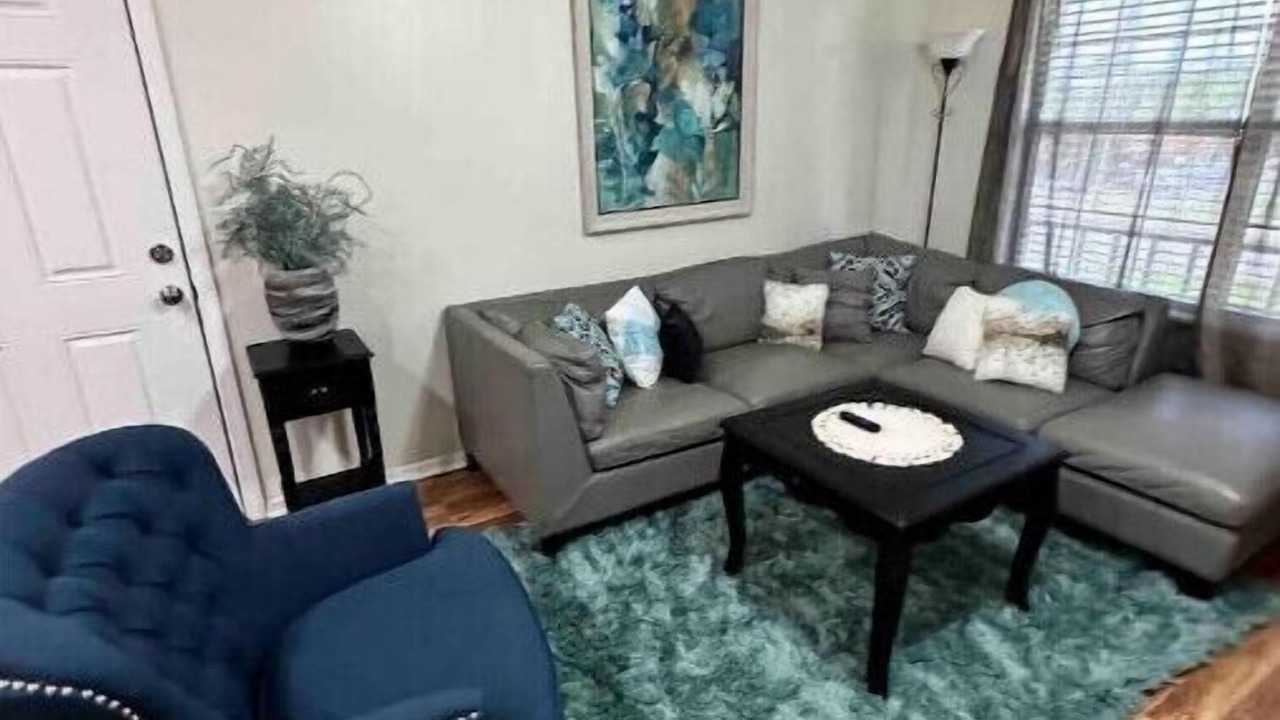 Photo of Livingroom in Russellville