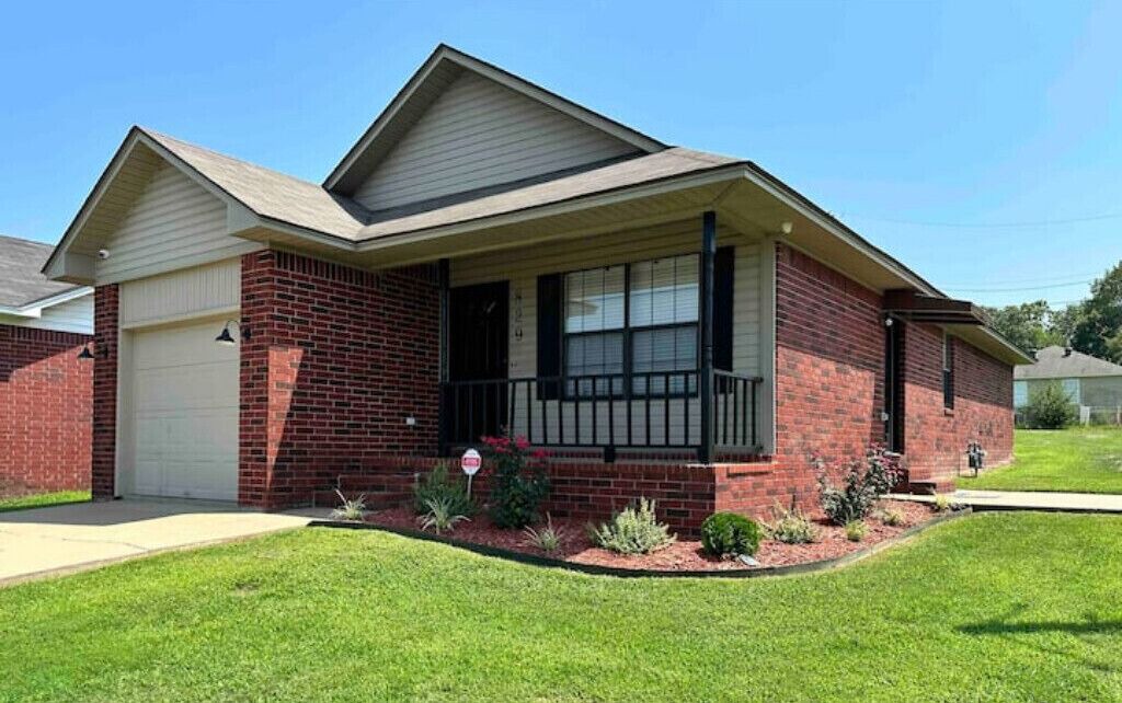 Photo of Outdoor in Russellville