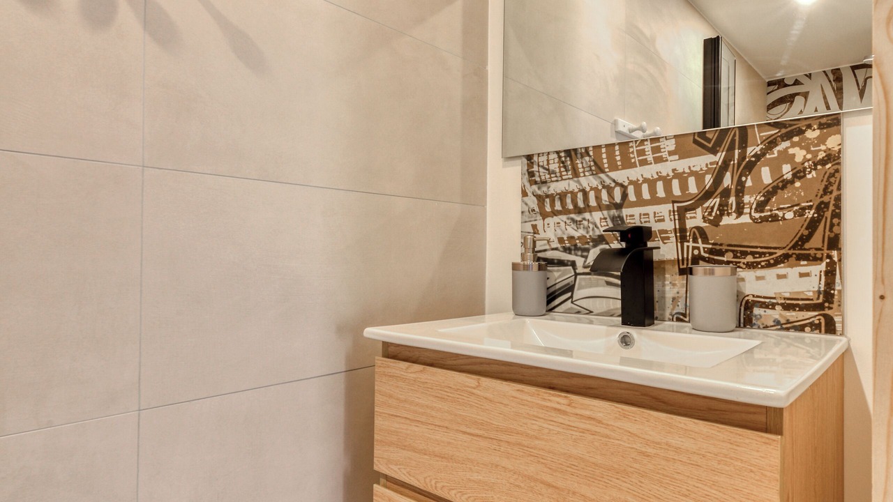 Photo of Bathroom in Peyriac-de-Mer