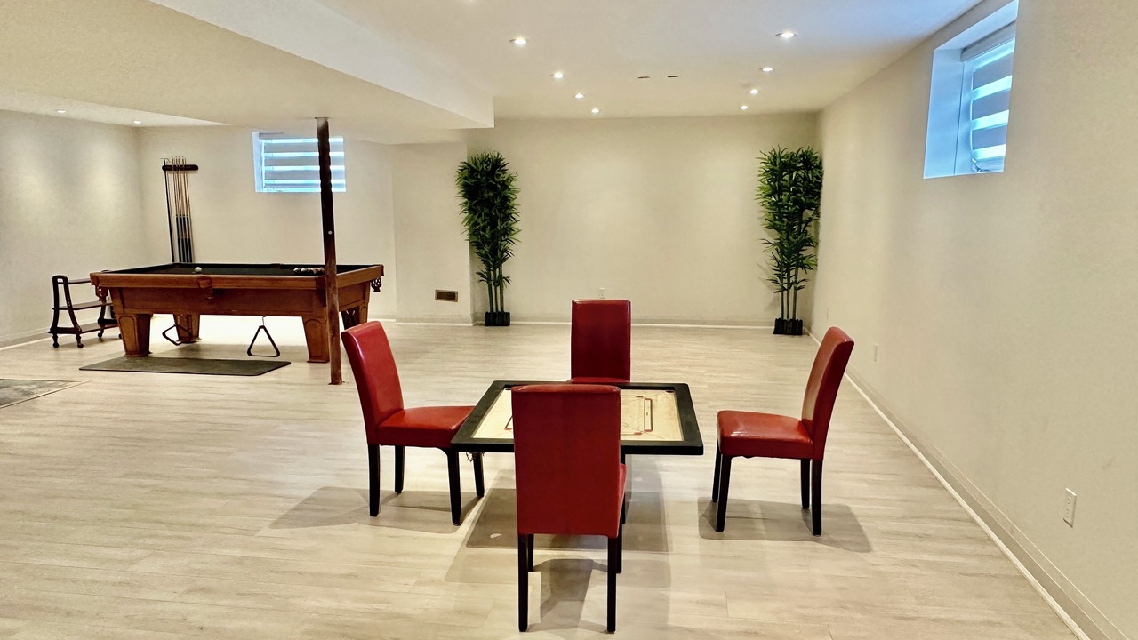 Photo of Bedroom in Wasaga Beach