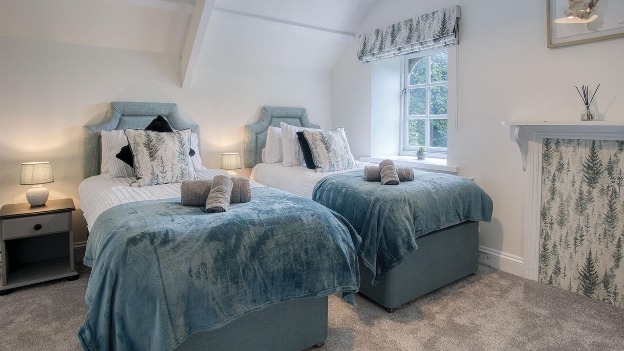 Photo of Others in Ludchurch