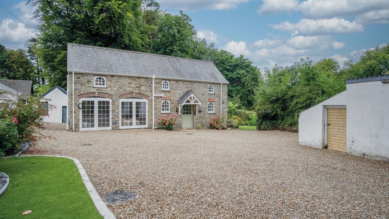 Photo of Others in Ludchurch