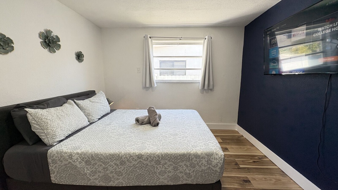 Photo of Bedroom in Little Havana