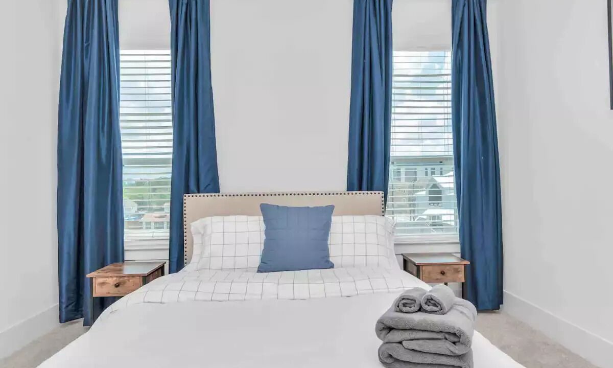 Photo of Bedroom in Shady Acres