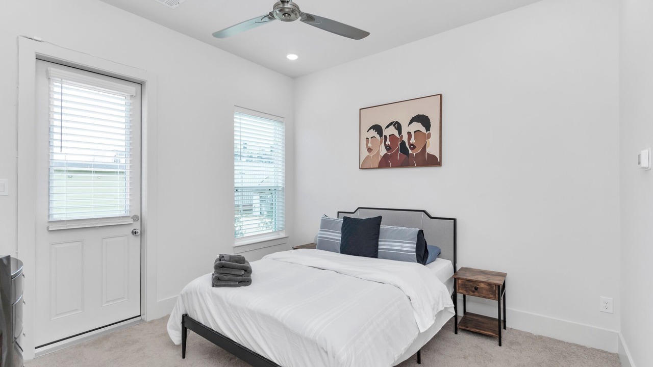Photo of Bedroom in Shady Acres