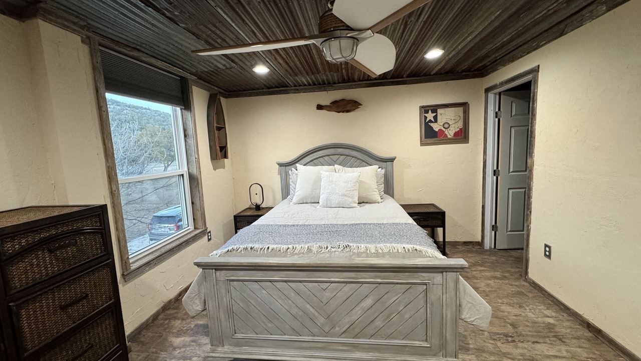 Photo of Bedroom in Leakey