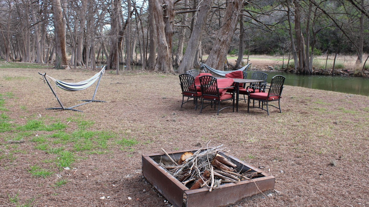 Photo of Outdoor in Leakey