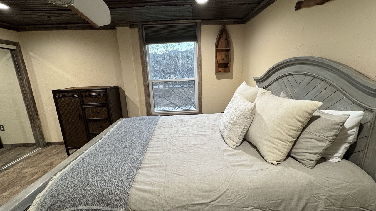 Photo of Bedroom in Leakey