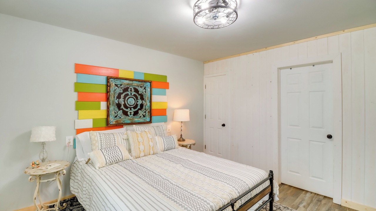Photo of Bedroom in Higden