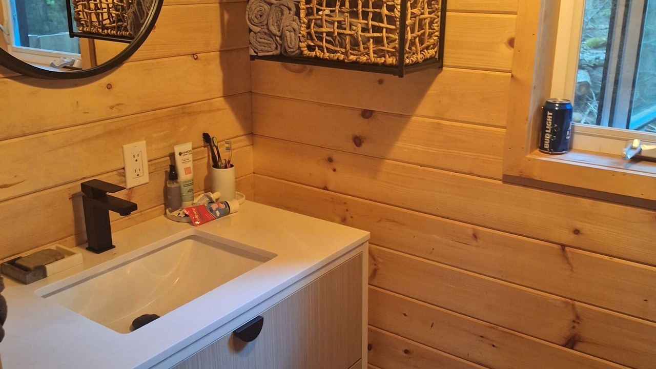 Photo of Bathroom in Wollaston