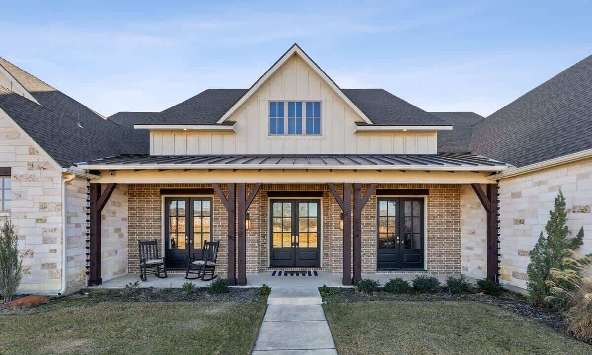 Photo of Outdoor in Flower Mound