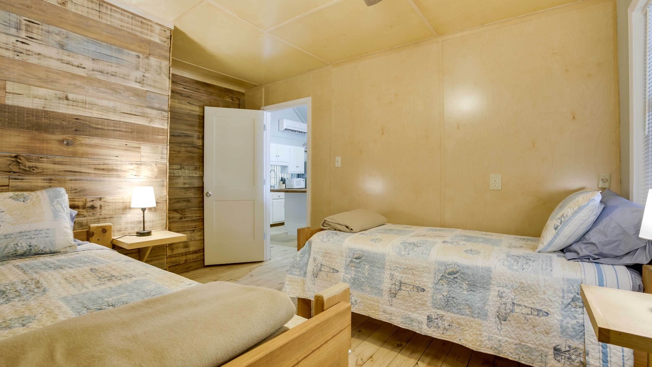 Photo of Bedroom in Golden Meadow