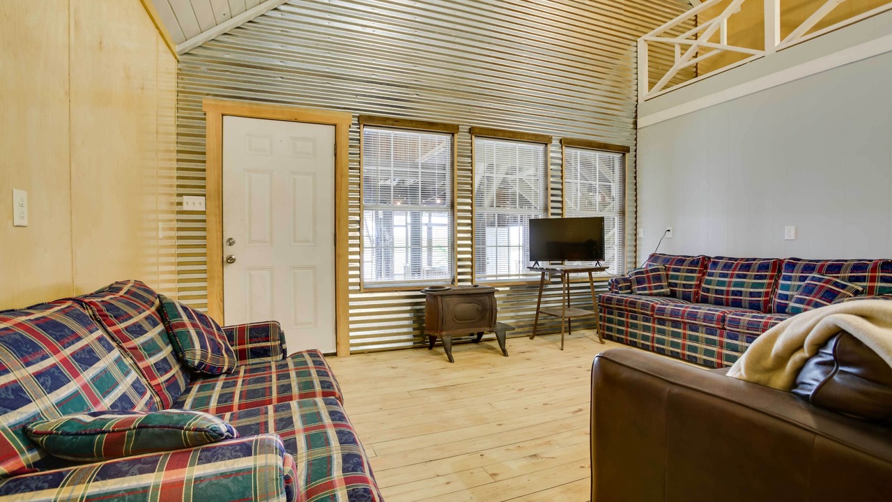 Photo of Livingroom in Golden Meadow