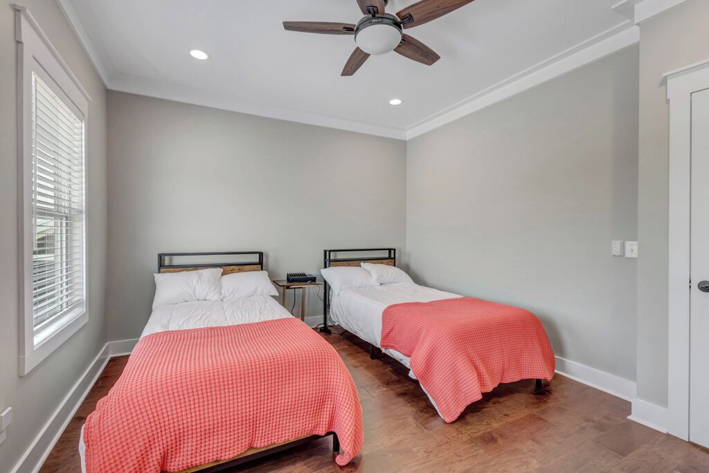 Photo of Bedroom in Guntersville
