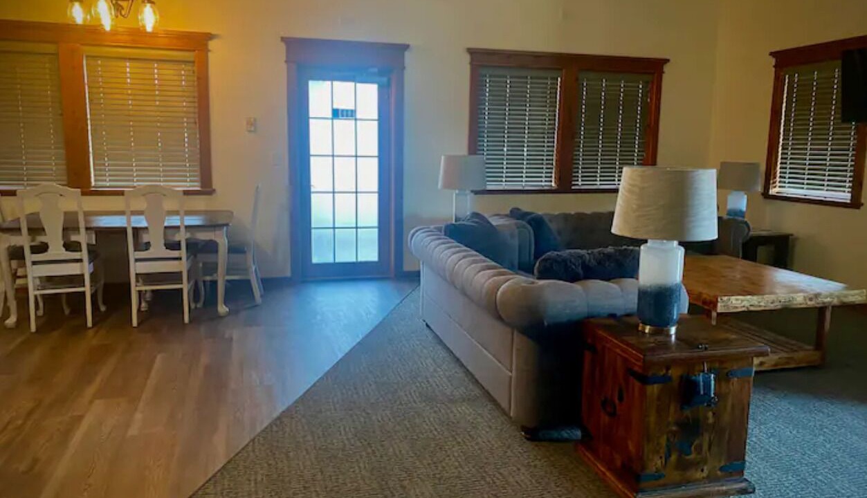 Photo of Livingroom in Darby