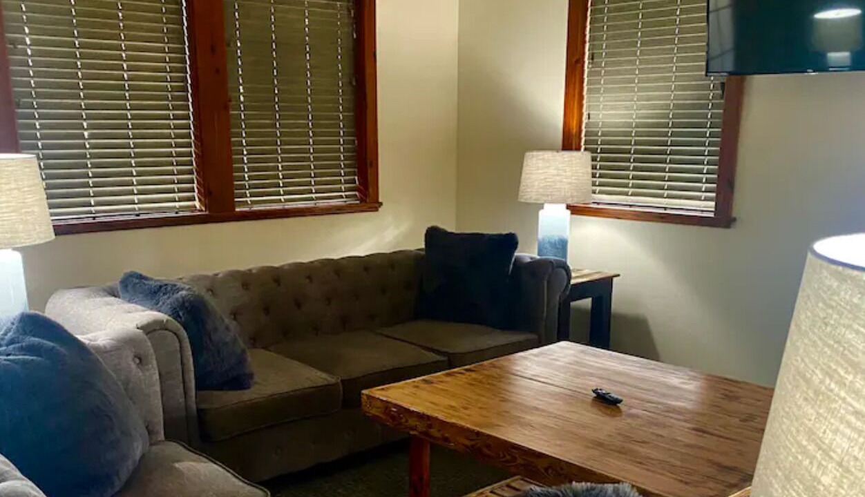 Photo of Livingroom in Darby