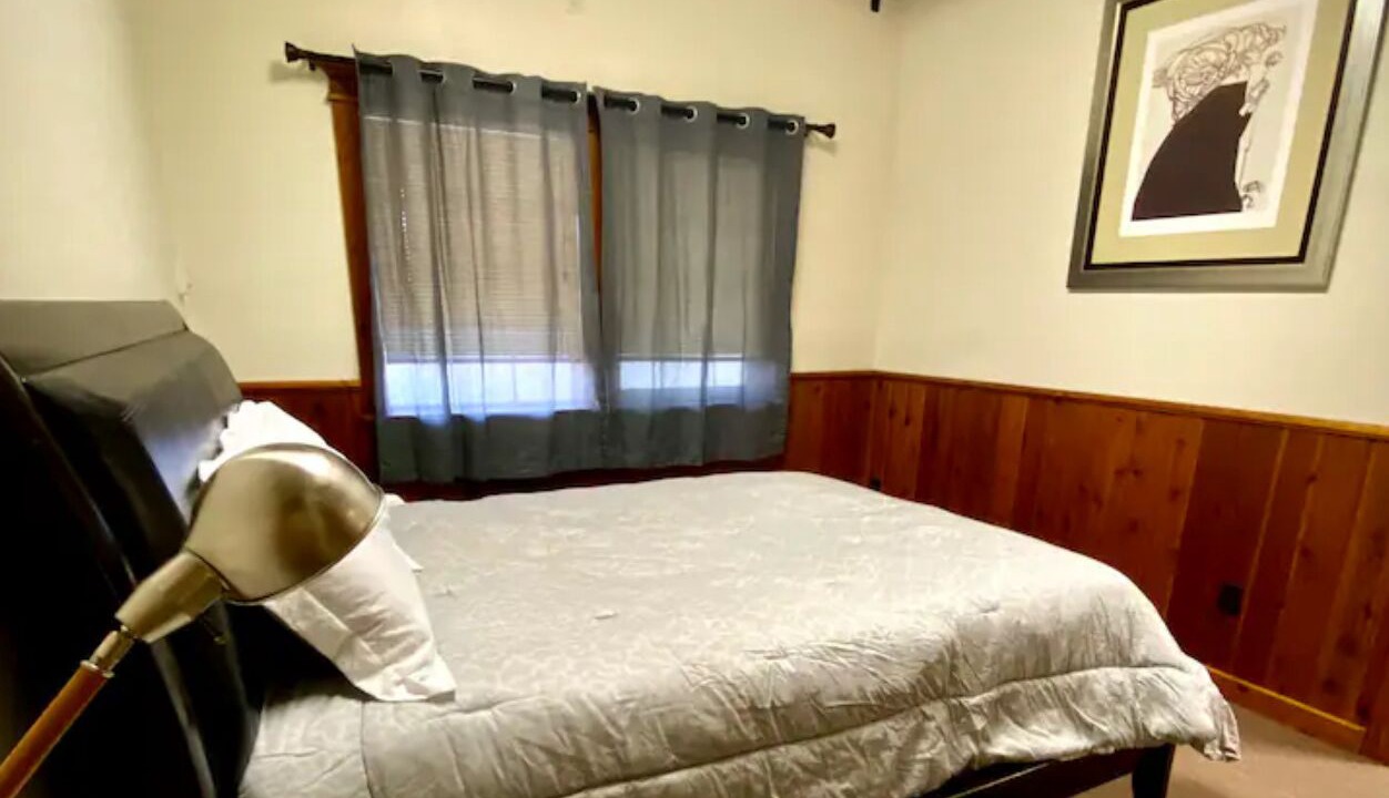 Photo of Bedroom in Darby