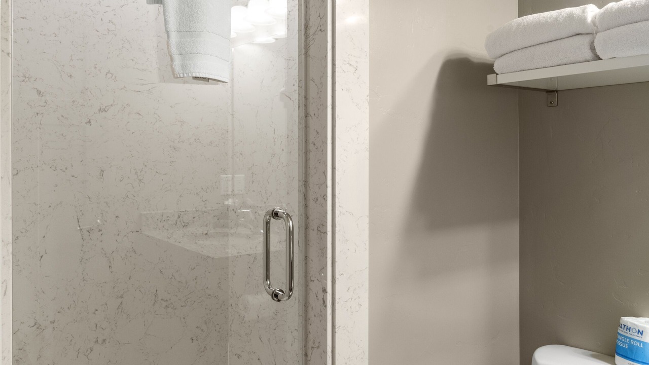 Photo of Bathroom in Harbor Village