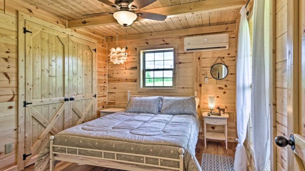 Photo of Bedroom in Mammoth Cave