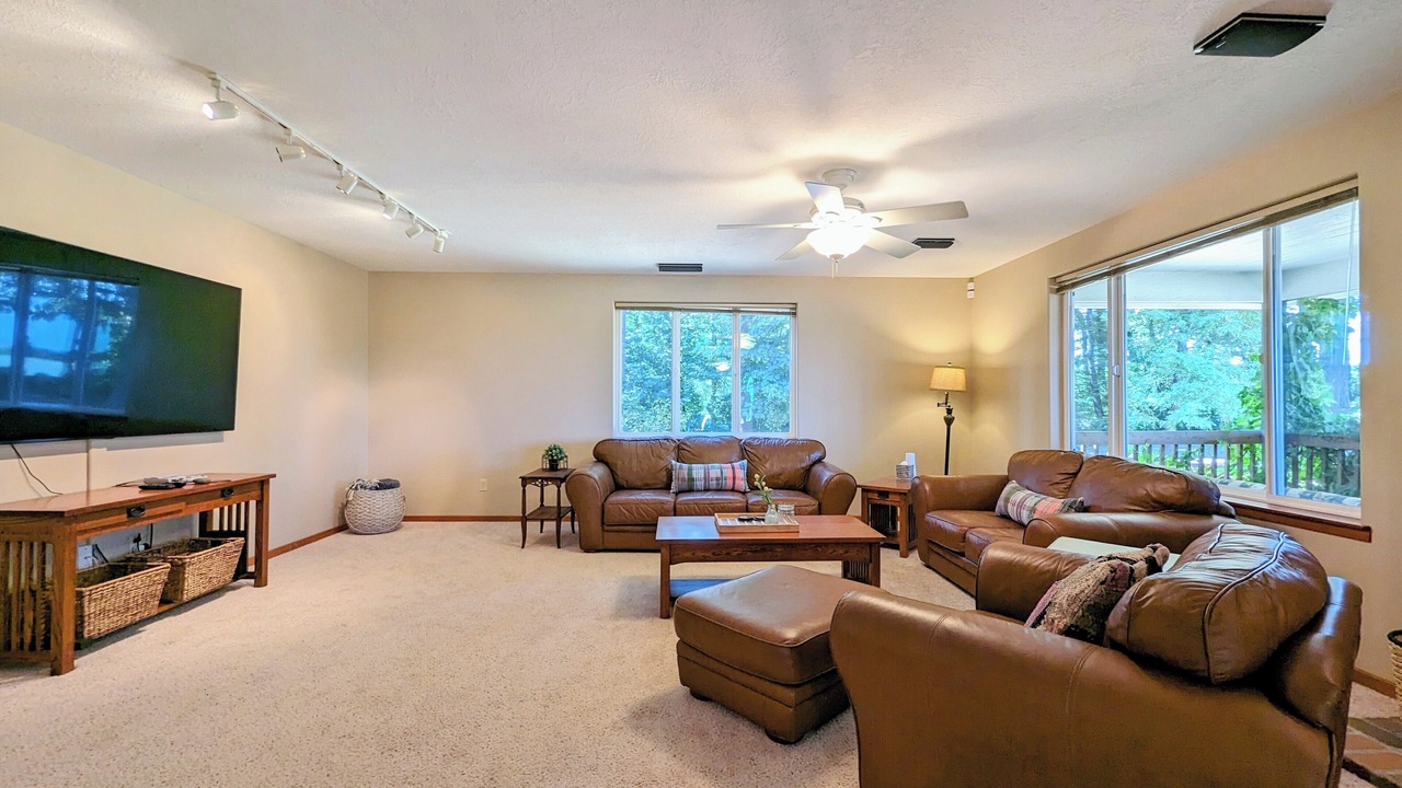 Photo of Livingroom in Yamhill County