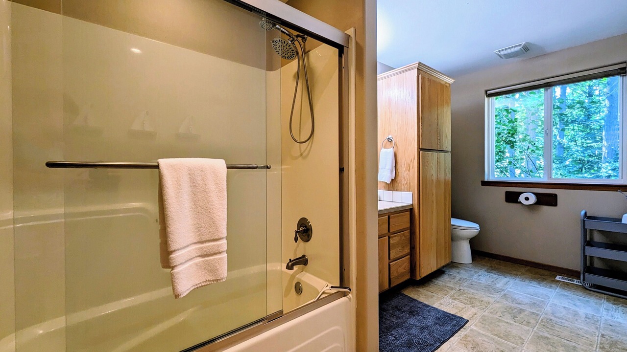 Photo of Bathroom in Yamhill County