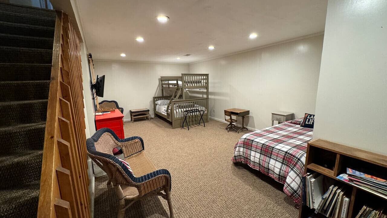 Photo of Bedroom in Gaylord