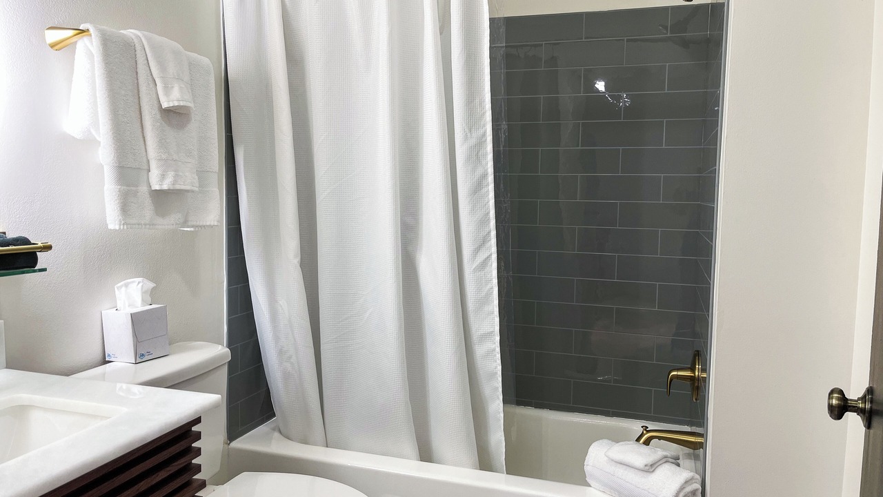 Photo of Bathroom in Marion
