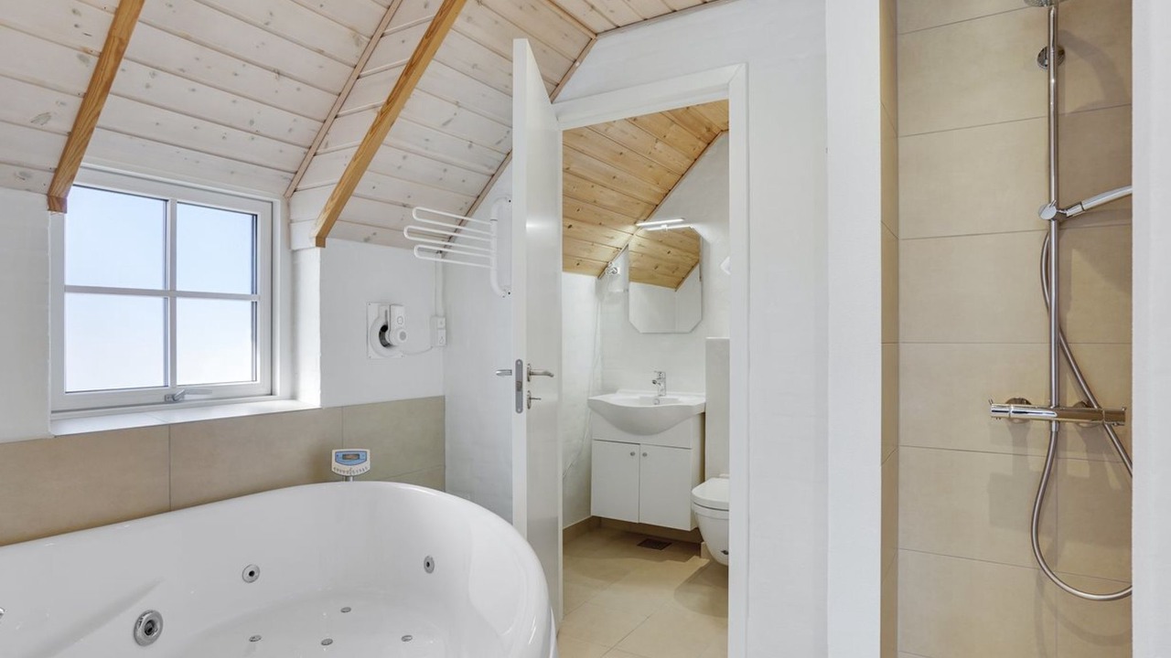 Photo of Bathroom in Nørre Lyngvig