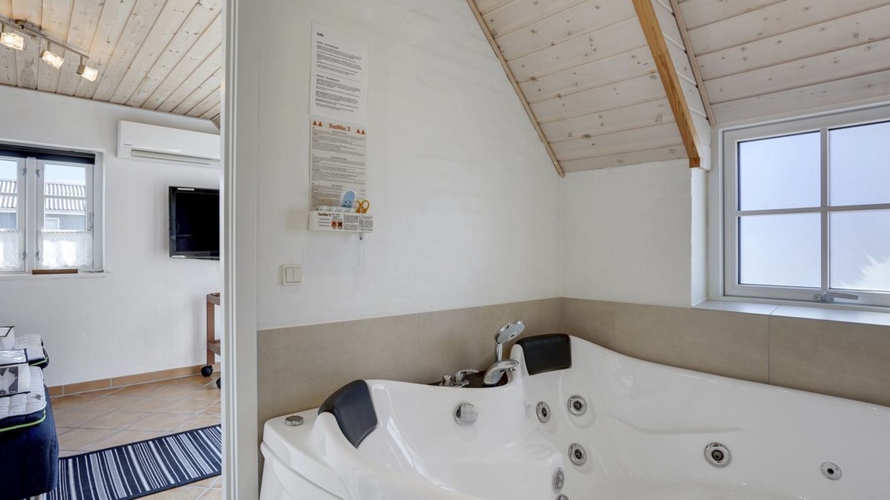 Photo of Bathroom in Nørre Lyngvig